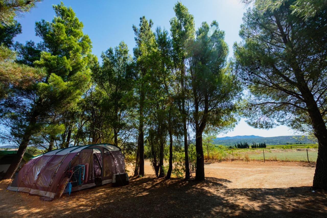 Camping La Peiriere Tuchan Buitenkant foto