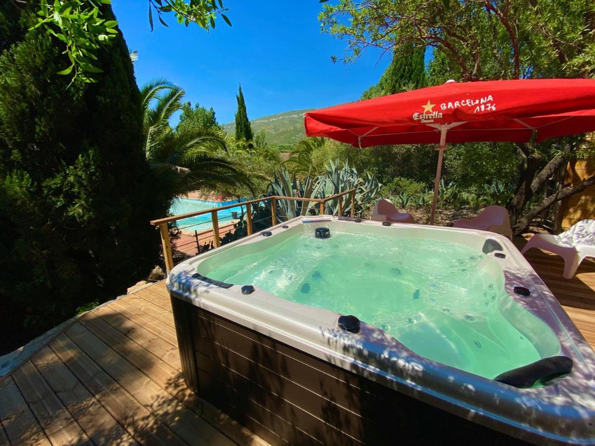 Camping La Peiriere Tuchan Buitenkant foto